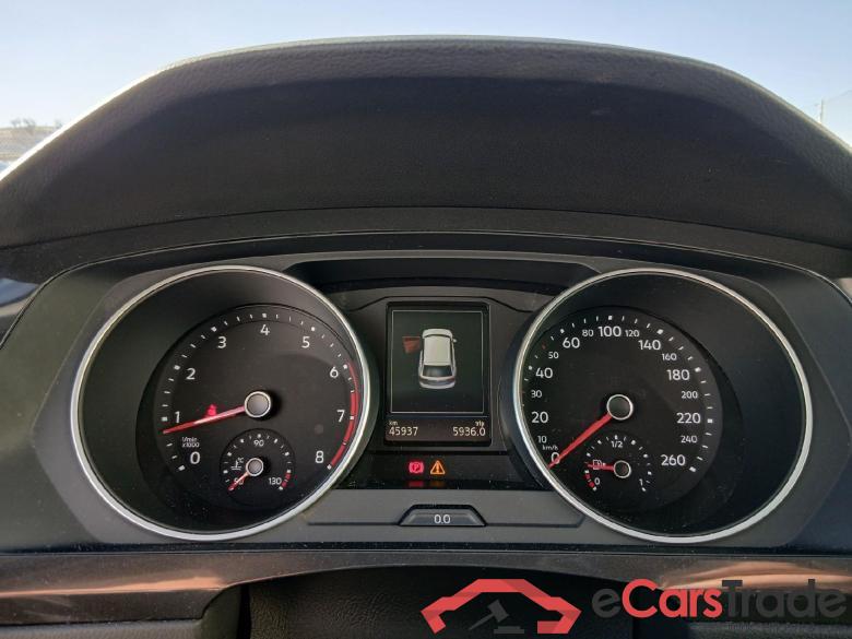 VOLKSWAGEN Tiguan / 2020 / 5P / todoterreno Life 1.5 TSI 110kW (150CV) #4