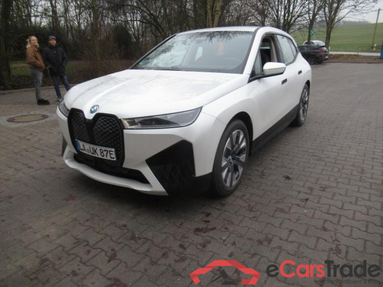 BMW iX (I20)(07.2021->) DE - SUV5 xDrive40, xDrive40, 2021 - 2025