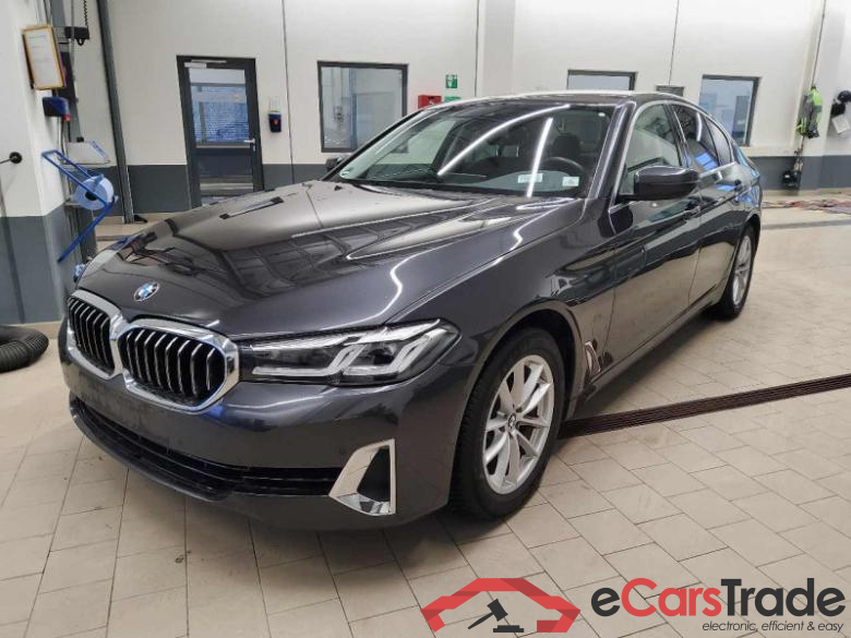 BMW 5 Limousine (G30)(02.2017->) DE - Lim4 520 d Mild-Hybrid EU6d, Luxury Line (EURO 6d), (Facelift) 2020 - 2023