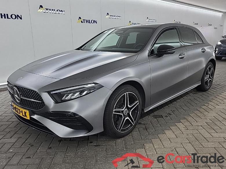 MERCEDES-BENZ A-klasse A 250 e DCT AMG Line 5D 160kW #1