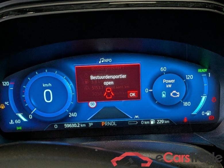 FORD Kuga 2.5 PHEV Vignale #6