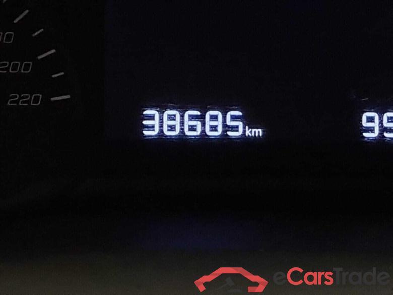 PEUGEOT 208 1.2 Like #4