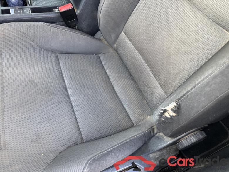 VOLKSWAGEN Golf VII Golf CL 1.6 TDI BMT 85kW (115ch) 5 vitesses manuel #5