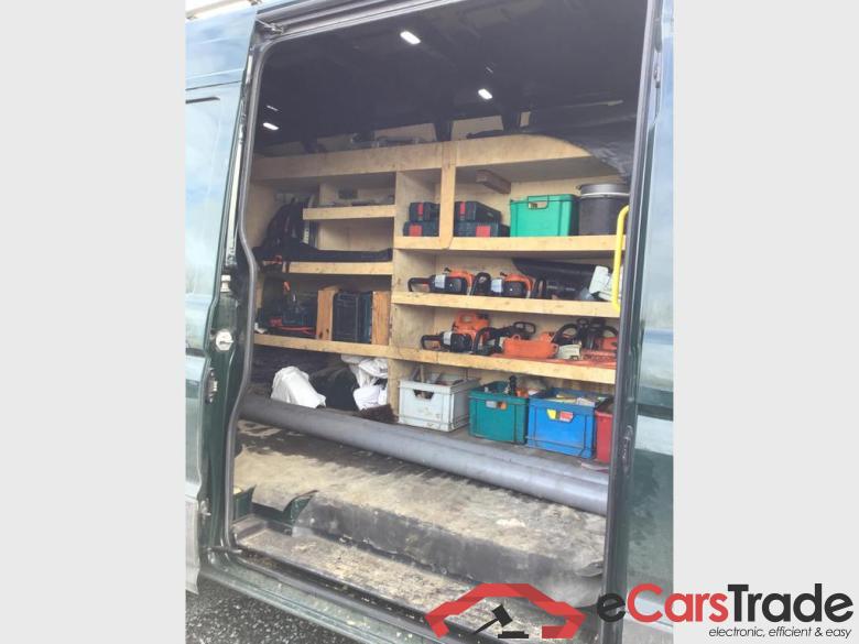 VOLKSWAGEN Crafter 50 Fourgon Mwb Crafter 50  Wheelbase: 3640 mm Engine: 2,0 l TDI EU6 SCR BlueMotion Technology 130 kW Gearbox: #5