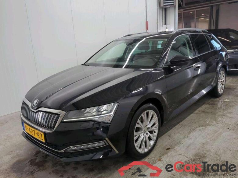 SKODA Superb Combi 1.4 TSI iV BnsEdPlus #1