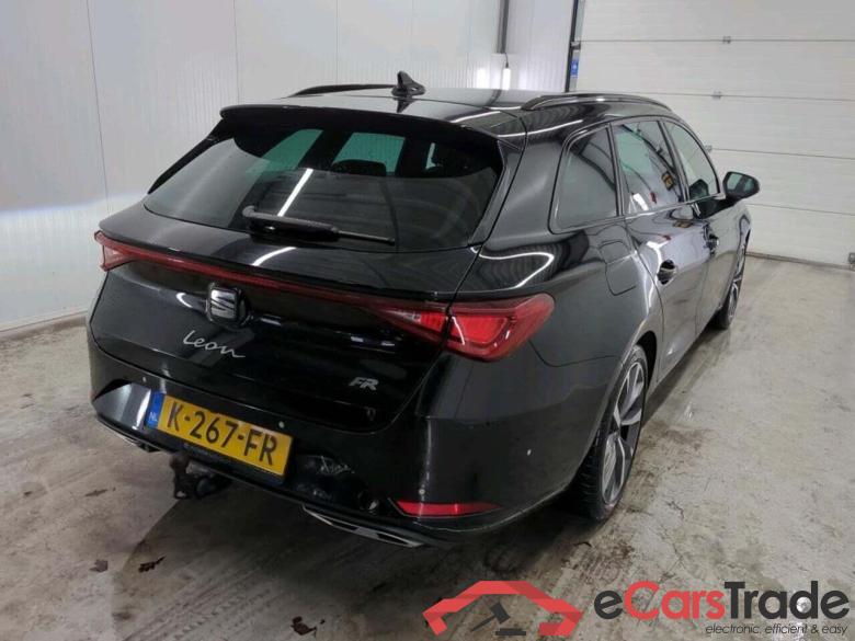 SEAT Leon Sportstourer 1.5 eTSI FR LaunchEd #2