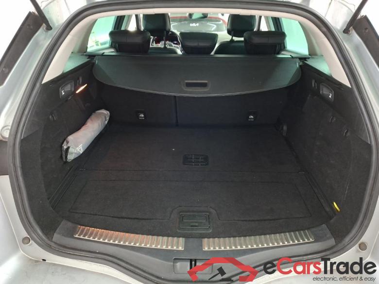 RENAULT Mégane Estate TCe 140 Business Edition One 5D 103kW #5