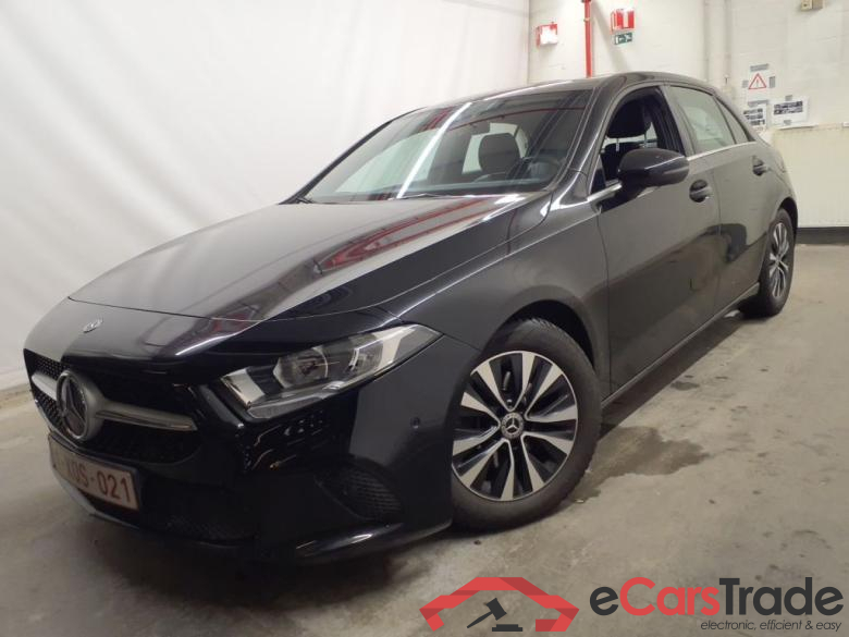 Mercedes-Benz A-Klasse A 180 d Business Solution Aut. 5d