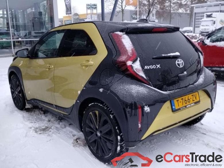 TOYOTA Aygo X 1.0 VVT-i S-CVT Premium #3