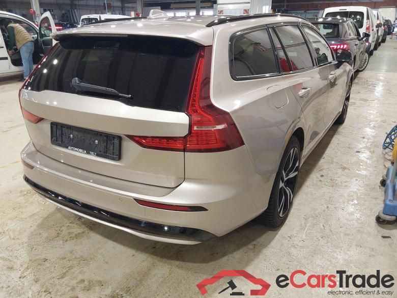 VOLVO V60 2.0 B3 MHEV PLUS DARK DCT #4