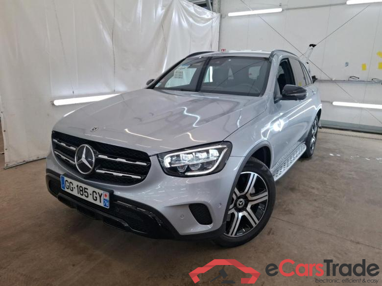 MERCEDES-BENZ GLC / 2019 / 5P / SUV 2.0 GLC 300 E BUSINESS LINE 4MATIC