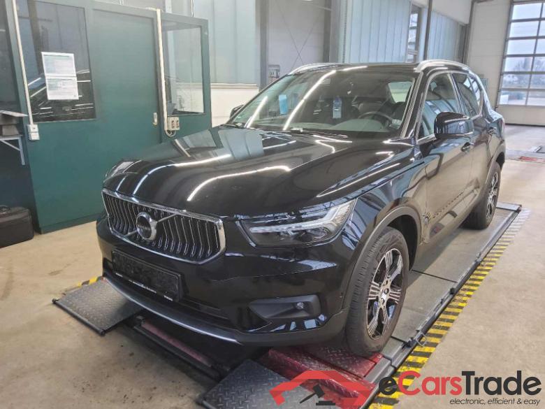 Volvo XC40 (2017->) DE - SUV5 B4 2WD EU6d, Inscription (EURO 6d), 2020 - 2022 #1