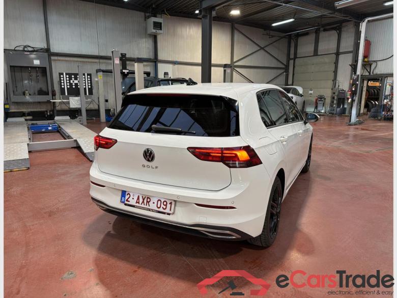 VOLKSWAGEN Golf VIII Golf ACTIVE 1.0 TSI 81 kW (110 ch) 6 vitesses manuel #2