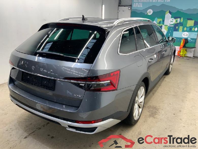 Superb Combi Scout 4x4 2.0 TDI 147KW AT7 E6d #2