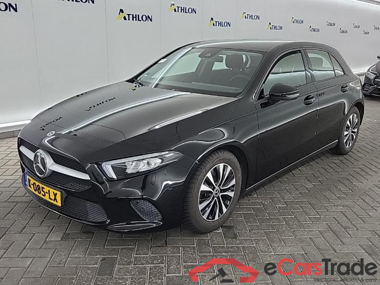 MERCEDES-BENZ A-klasse A 180 7G-DCT Business Solution 5D 100kW