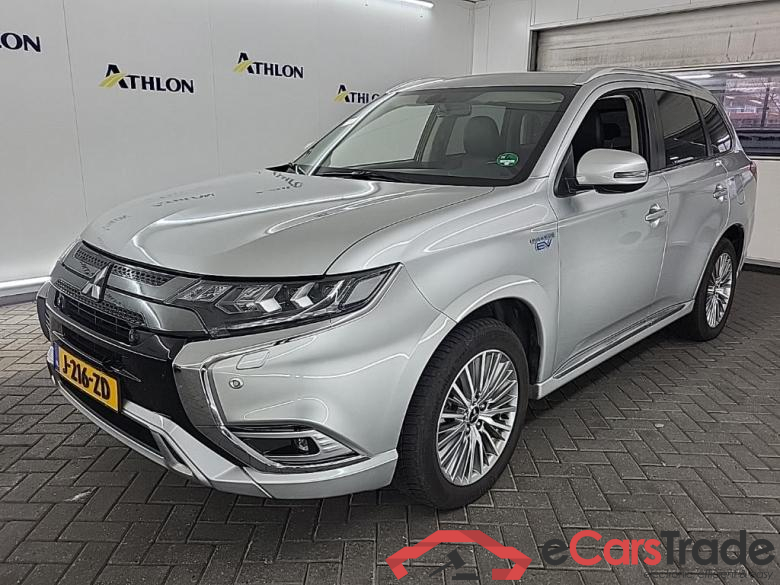 MITSUBISHI Outlander PHEV Intense 5D 165kW