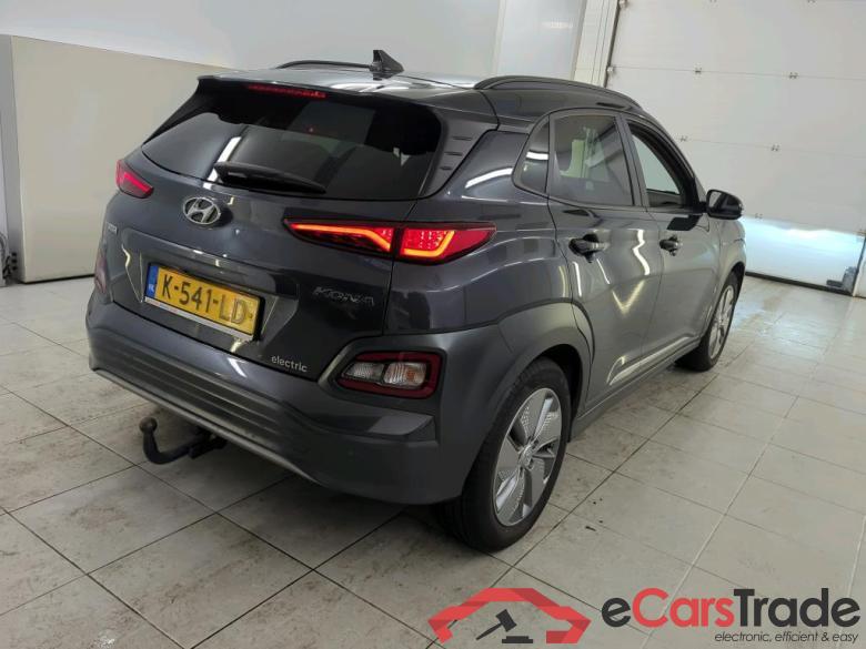 Hyundai KONA Limited Electric 64 kWh 5d #2