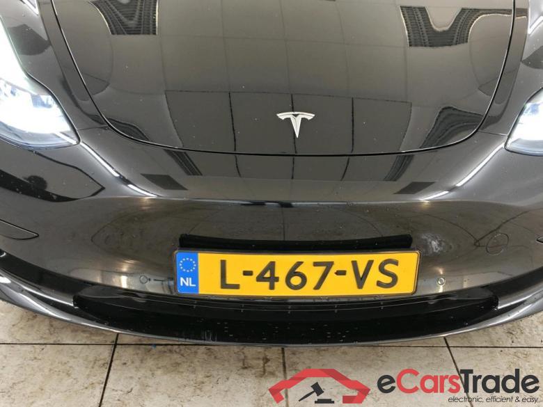 Tesla Model 3 Standard Range Plus RWD 4d #5