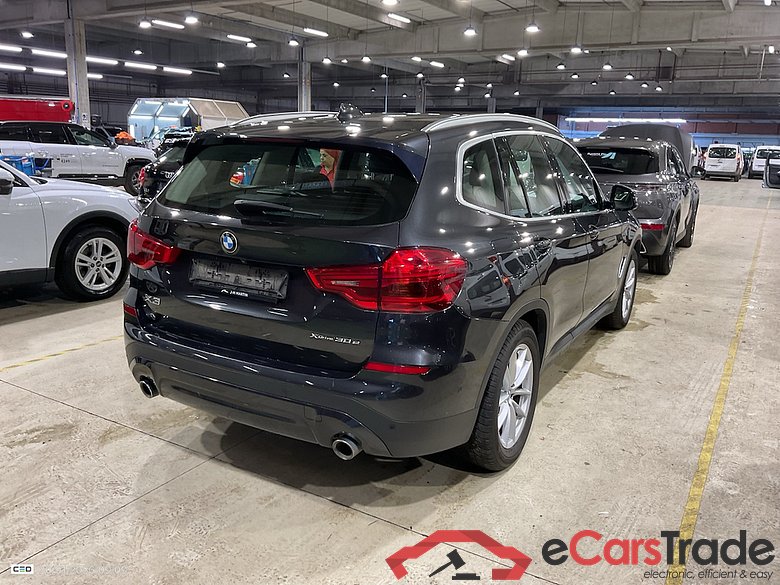 BMW X3 - 2018 2.0iA xDrive30e PHEV OPF #4