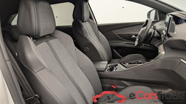 Peugeot 3008 Hybrid 225 e-EAT8 Allure Pack #1