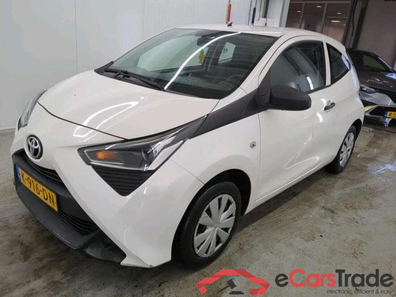 TOYOTA Aygo 1.0 VVT-i x