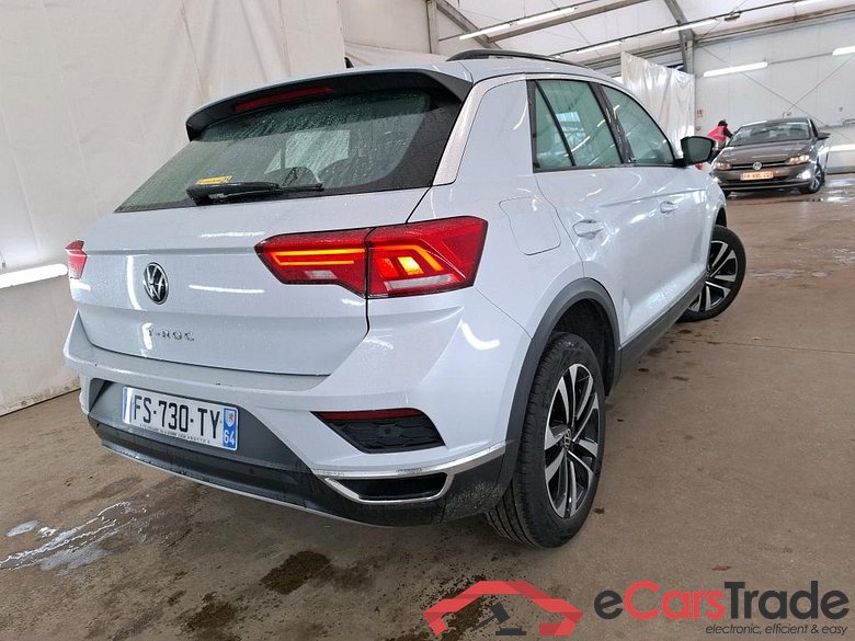 VOLKSWAGEN T-Roc / 2017 / 5P / SUV 1.0 TSI 115 UNITED(SP) #3