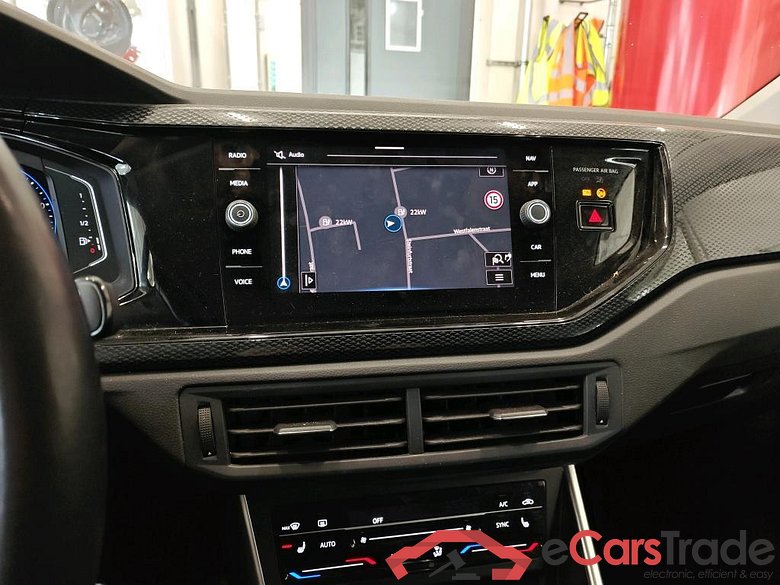 VOLKSWAGEN POLO 70 kW #2