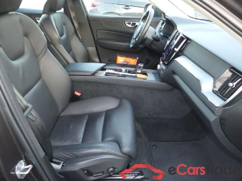 XC60 Plus Bright Recharge Plug-In Hybrid AWD 2.0 T6 293KW AT8 E6d #4