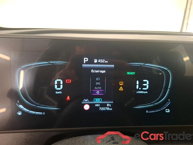 KIA Sportage / 2021 / 5P / SUV 1.6 T-GDI 265 PHEV AUTO 4WD ACTIVE BUSIN #6