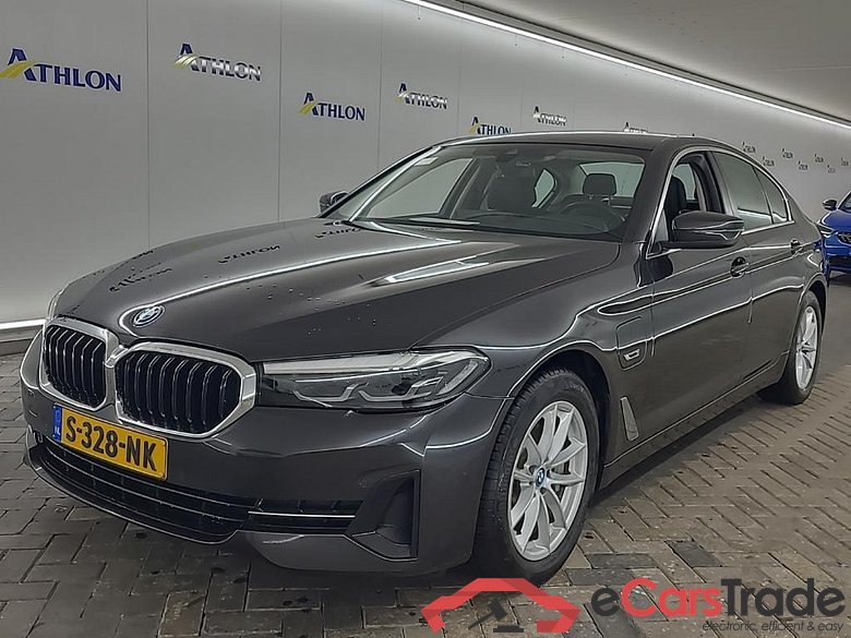 BMW 5 Serie Sedan 530e Business Edition Plus 4D 215kW #1