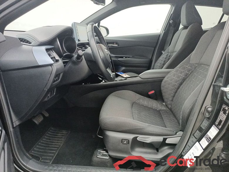 Toyota C-HR 1.8 VVT i-Hybrid C-Lub Mono-Tone E-CVT 5d #3