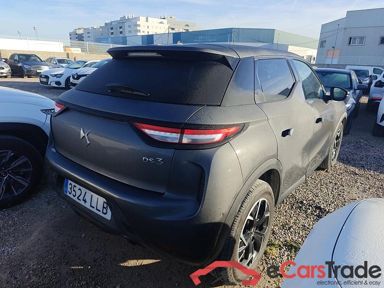 DS DS 3 Crossback / 2018 / 5P / todoterreno PureTech 73 kW Manual SO CHIC #2