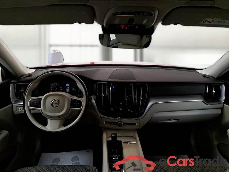 VOLVO XC60 / 2017 / 5P / SUV T6 PLUG-IN AWD AUTO RECHARGE INS. EXP #3