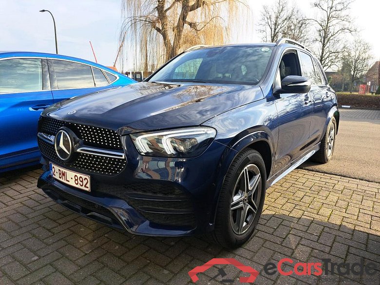 MERCEDES - MER GLE 350 de 320PK DCT 4MATIC AMG Line & With Nappa Leather & Night Pack & 20 Inch Alloy   * HYBRID *
