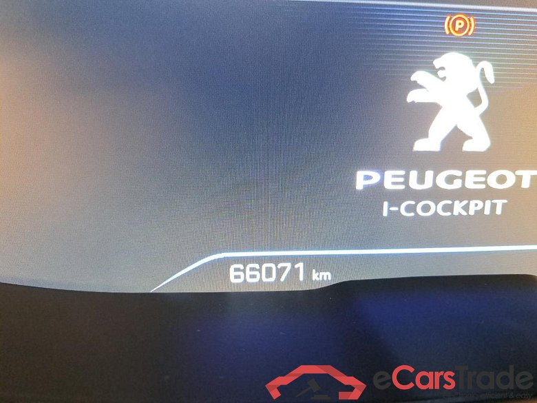 PEUGEOT - PEU 5008 1.2 PureTech 130PK Allure With Claudia Leather Heated Seats & Two Removable Seats & VisioPark II & Drive Assist & Safety Plus  * PETROL * #5