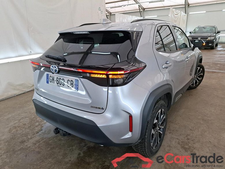 TOYOTA Yaris Cross Hybride / 2021 / 5P / SUV 1.5 HYBRID 116H DESIGN AUTO #3