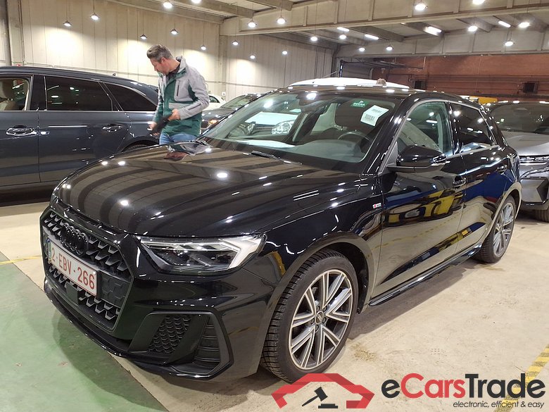 AUDI A1 SPORTBACK 1.0 25 TFSI S TRONIC S LINE B.E. #1