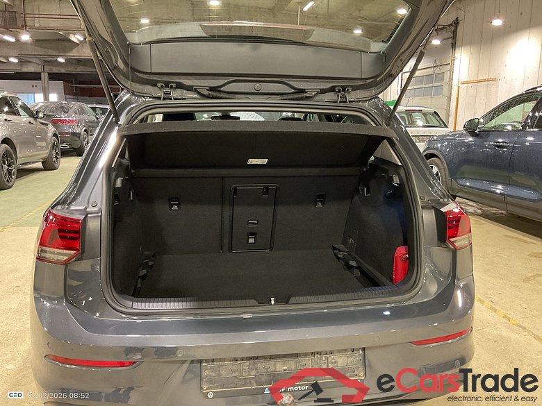 VOLKSWAGEN Golf 1.5 TSI LIFE #5