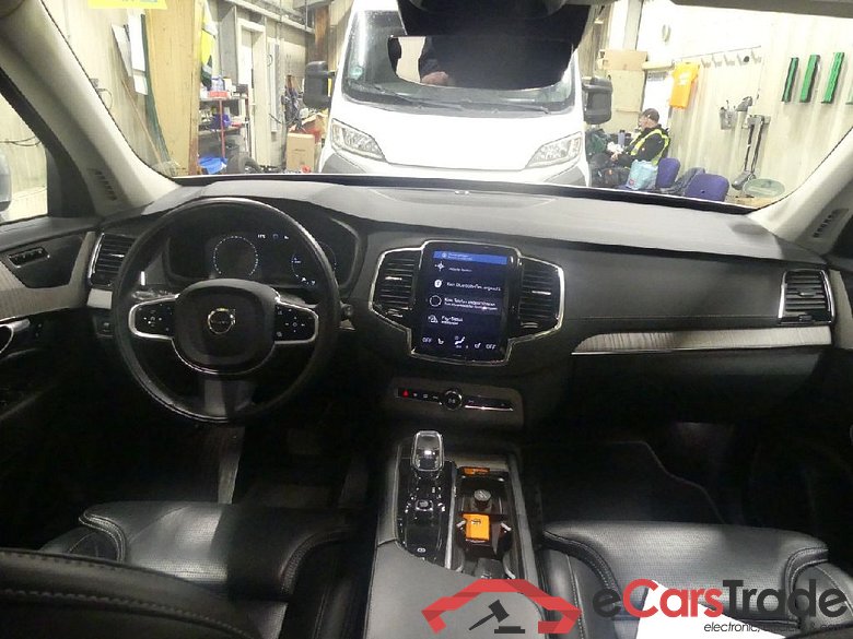 XC90 Inscription Recharge AWD 2.0 T8 Twin Engine 288KW AT8 7 Sitzer E6d #3