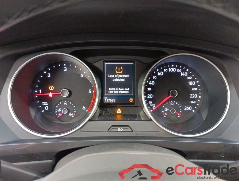 VOLKSWAGEN TIGUAN DIESEL - 2021 2.0 TDI 150 SCR 4Motion Life BMT DSG 5d #6