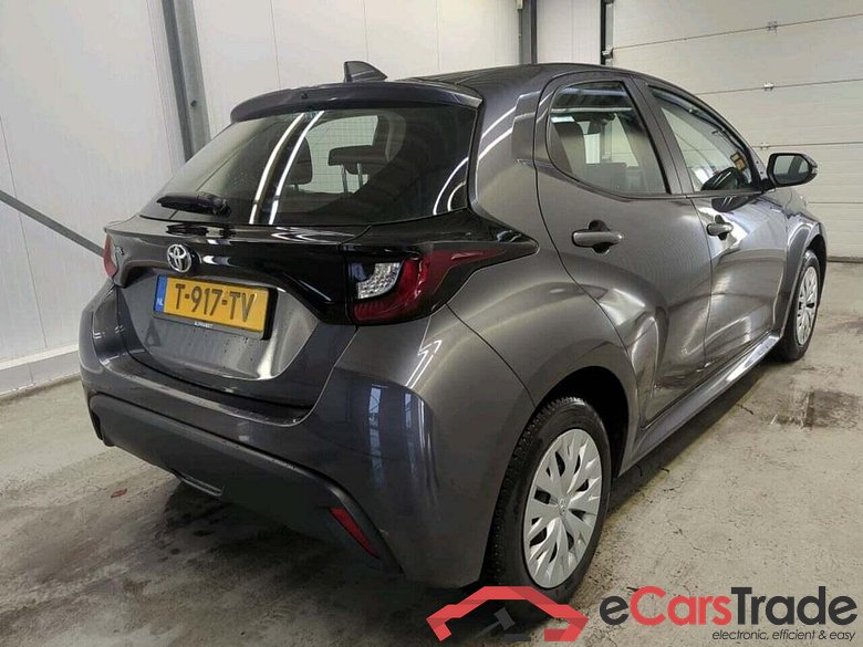 TOYOTA Yaris 1.5 VVT-i Active #2