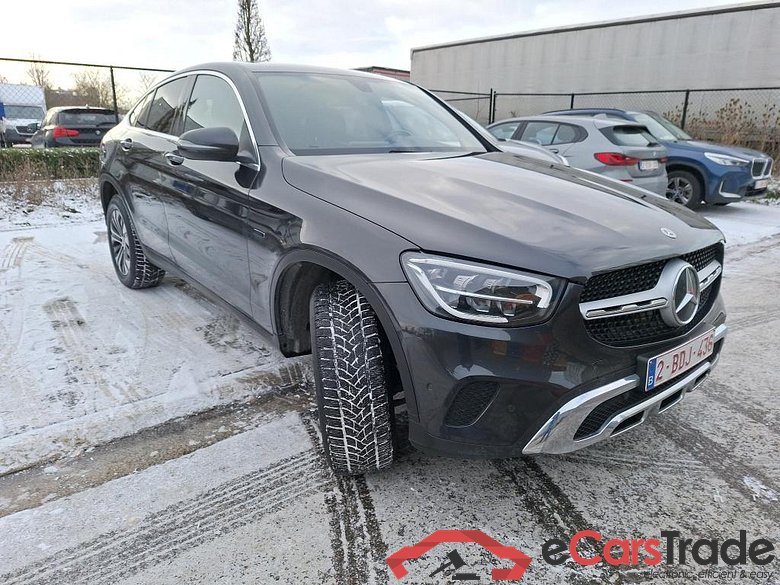 MERCEDES-BENZ GLC COUPE 2.0 GLC 300 DE 4MATIC BUS SOL AUTO #2