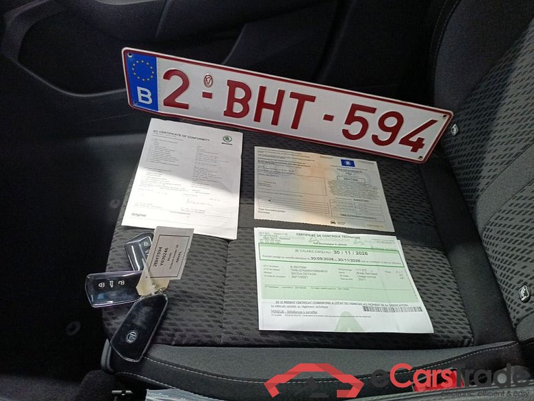 Skoda Octavia Combi 2.0 CRTDI 85kW DSG7 Clever+ 5d !! Technical issue !! rolling car #4