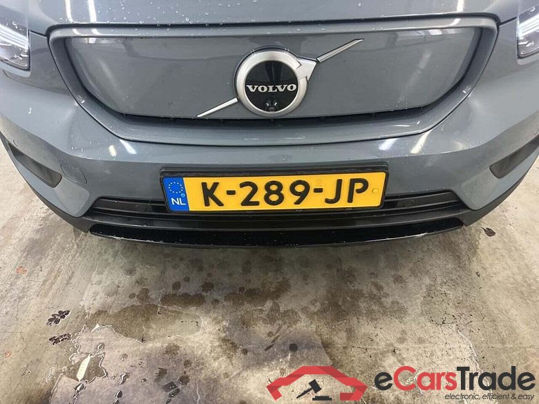 VOLVO XC40 Recharge P8 AWD RDes #4