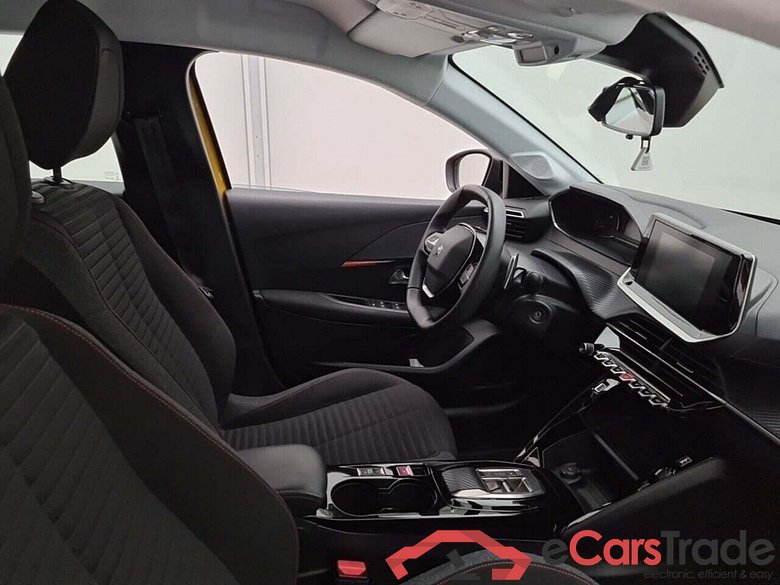 PEUGEOT 208 1.2 PT Blue Lease Active EAT8 #3