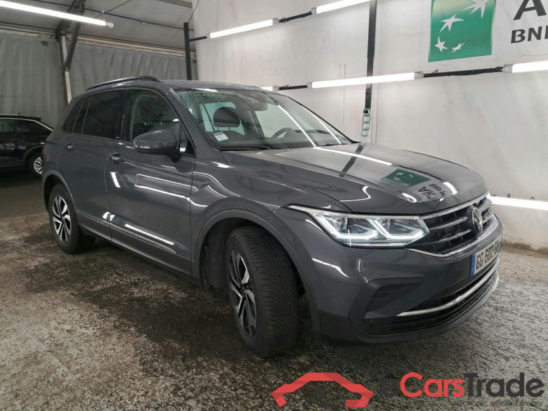 VOLKSWAGEN Tiguan / 2020 / 5P / SUV 1.5 TSI 130 BMV6 Active(SP) #4