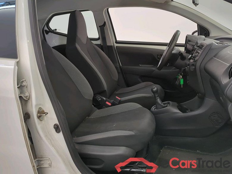 Toyota AYGO 1.0 VVT-i x-fun 5d #3