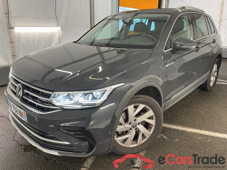 VOLKSWAGEN Tiguan / 2020 / 5P / SUV 1.4 eHybrid 245 DSG6 Elegance #1