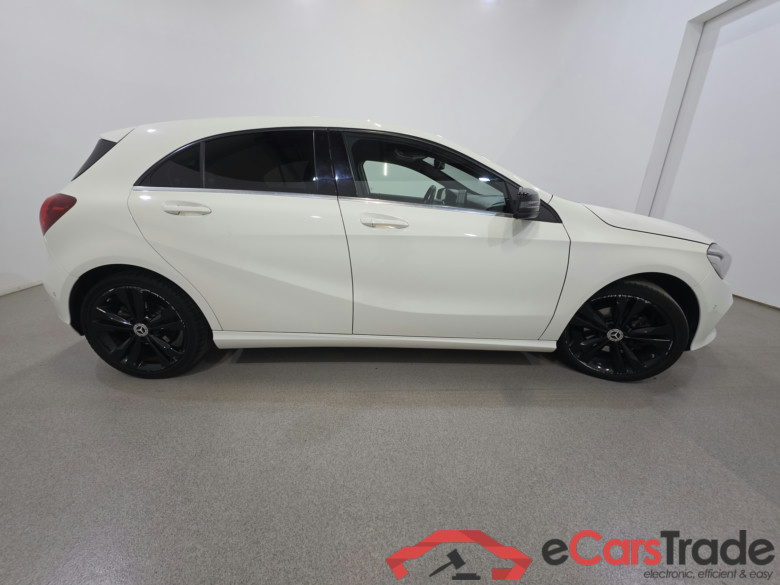 Mercedes A 180 Aut. LED-Xenon Navi Sport-Leather Klima PDC ... #5
