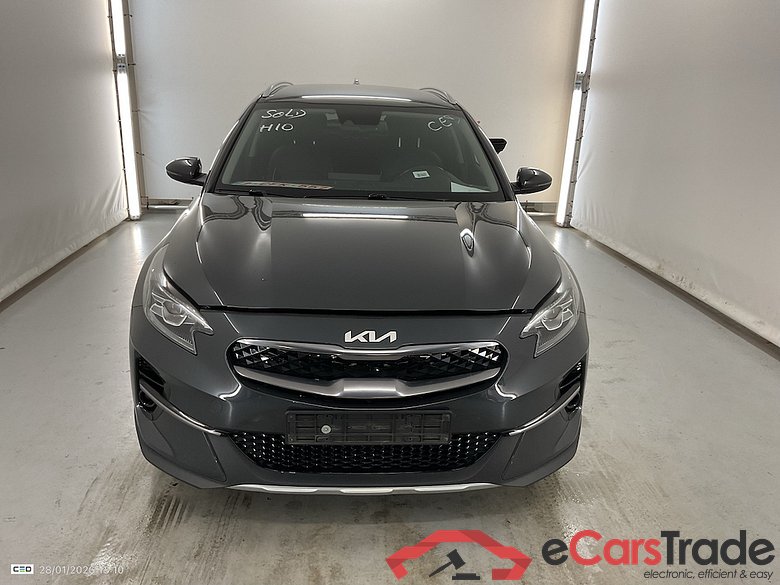 KIA XCEED 1.6 GDI PHEV DCT BUSINESS LINE #2